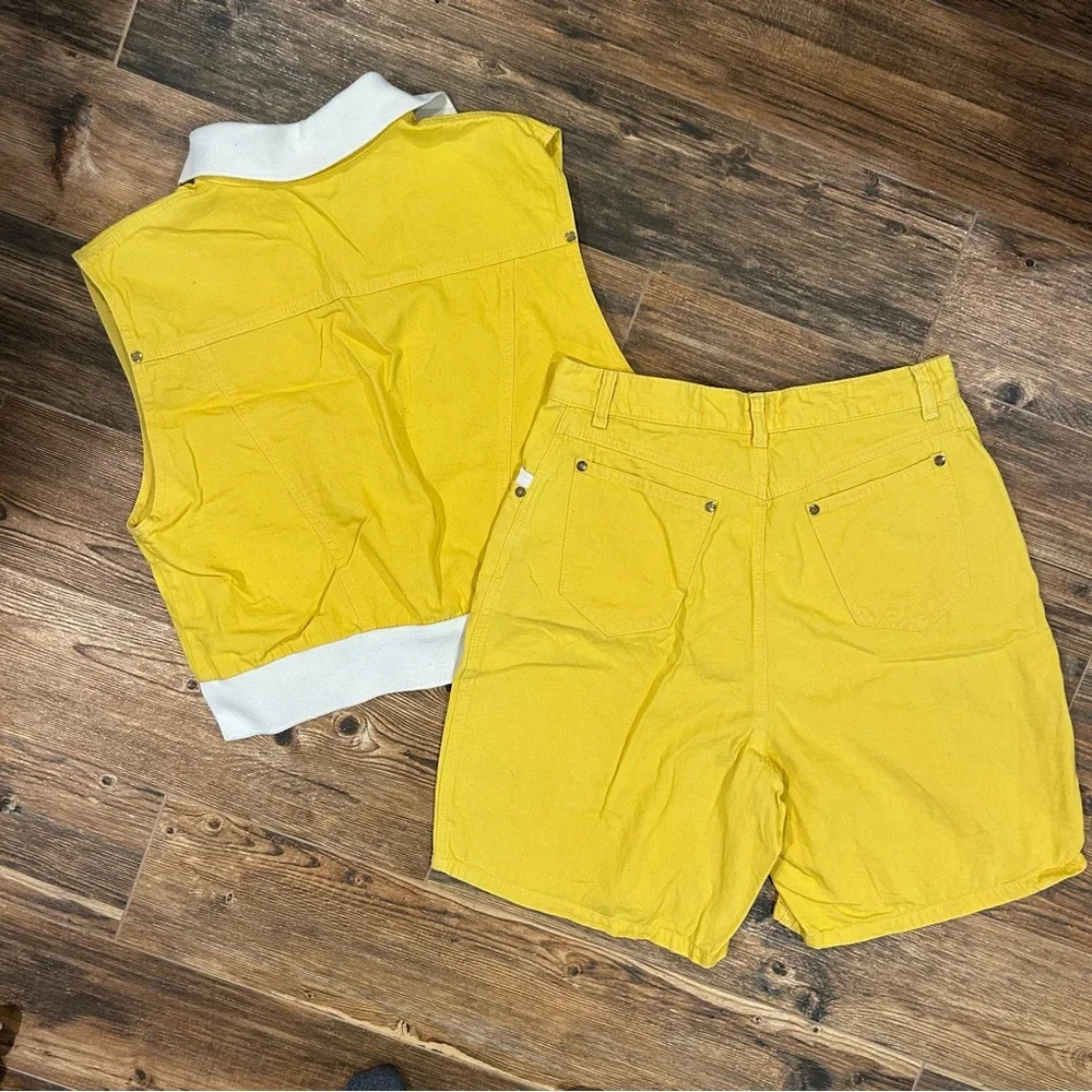 Vintage Cache Yellow 2-Piece Set – Crop Vest & Shorts | Size M / 12 - Picture 6 of 8